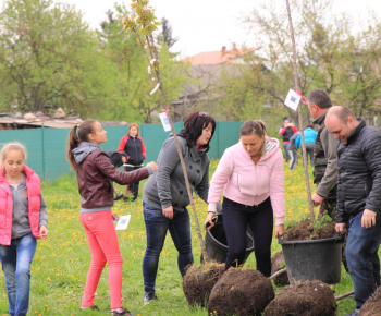 Aktuality / SCOOLTÚRNIME REŠICU - DEŇ ZEME
