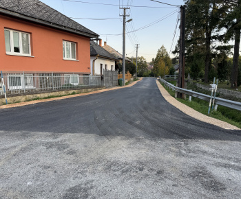 Aktuality / Rekonštrukcia komunikácie obec Rešica - foto
